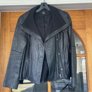 Worth Genuine Leather Women’s Black Jacket Size 6